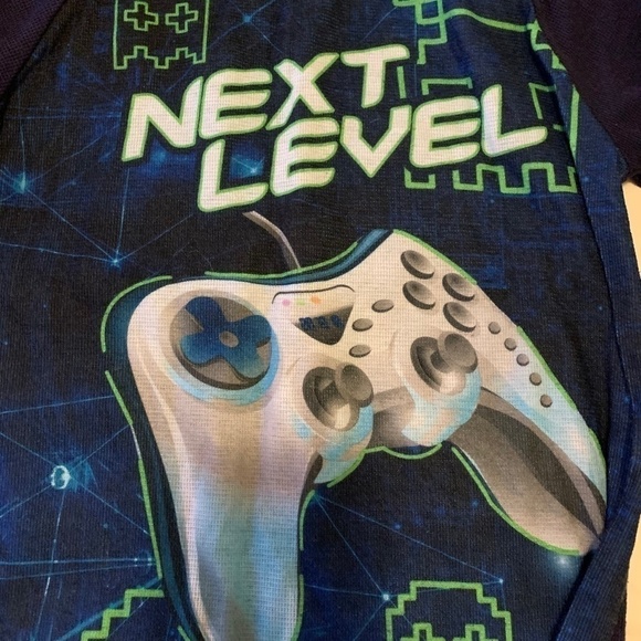 FADED Glory Size Large Kids Next Level Gamer Thermal Long Sleeve Top (832) - Picture 2 of 5